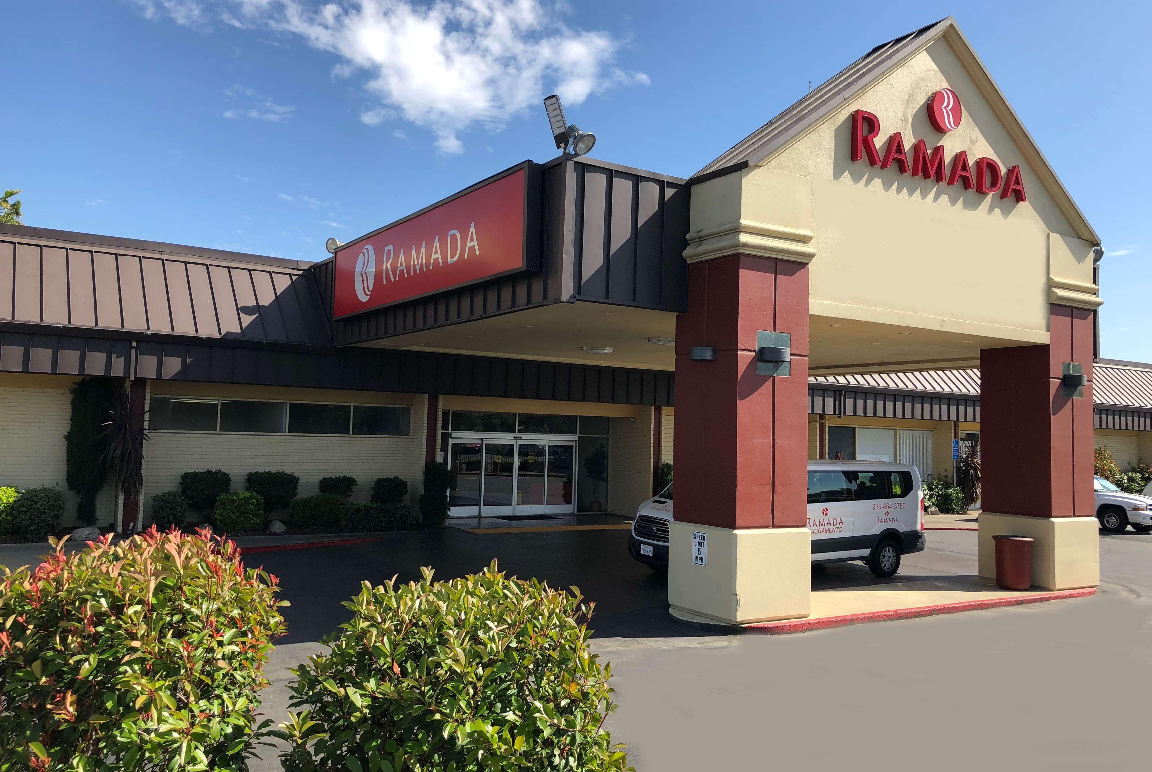 Ramada By Wyndham Sacramento Otel North Highlands Dış mekan fotoğraf