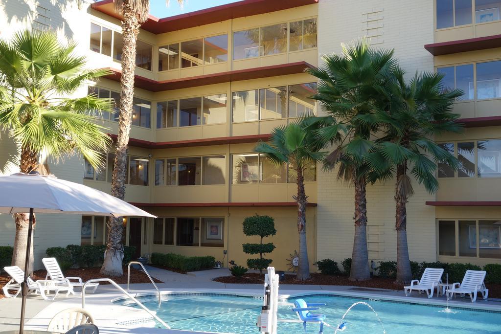 Ramada By Wyndham Sacramento Otel North Highlands Dış mekan fotoğraf